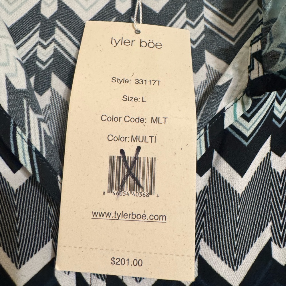 TYLER BOE Alicia Crepe Chevron Blouse In Multi - Picture 5 of 10
